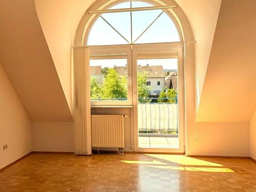 Wohnung zur Miete 850 € 2 Zimmer 71 m² Geschoss 2/3 frei ab 01.09.2026 Ittersbach Karlsbad 76307