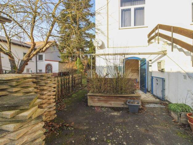 Wohnung zum Kauf 72.500 € 4 Zimmer 110,3 m² 1. Geschoss Waldau Kassel 34123