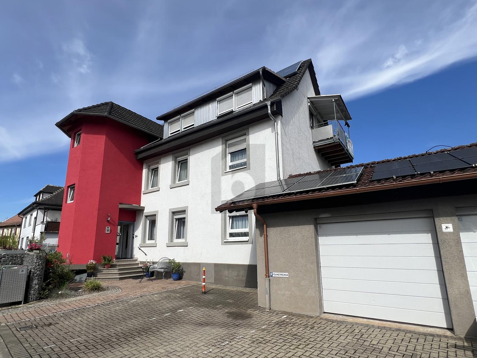 Mehrfamilienhaus zum Kauf 765.000 € 12 Zimmer 345 m²<br/>Wohnfläche 534 m²<br/>Grundstück Dinglingen - Ost Lahr/Schwarzwald 77933