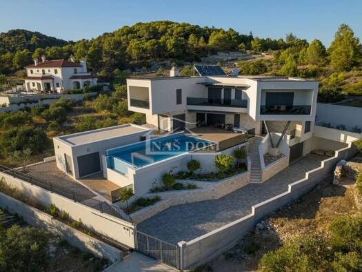 Villa zum Kauf - Erstbezug 1.550.000 € 4 Zimmer 348 m² Vodice 22211
