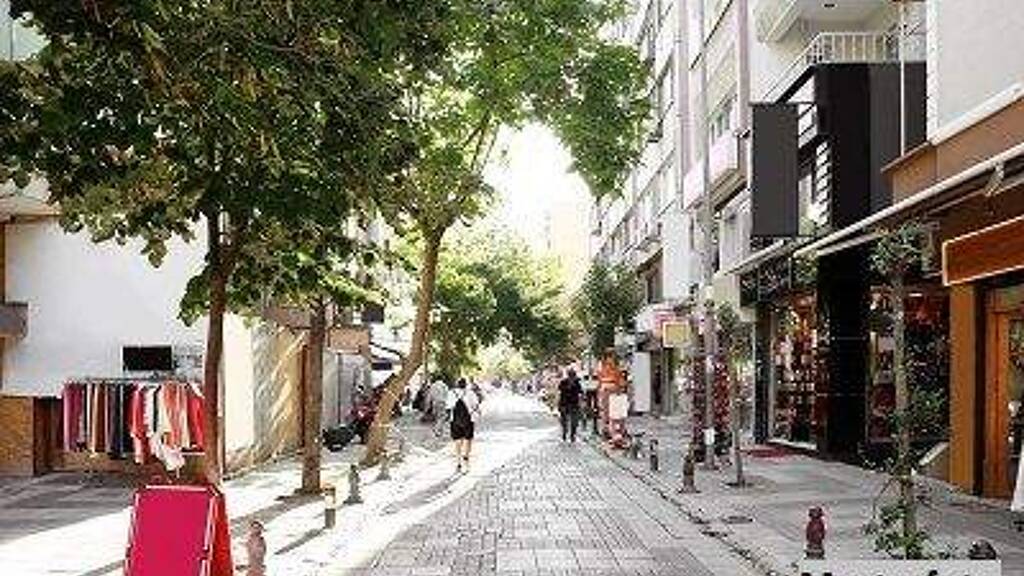 Gewerbeobjekt zum Kauf als Kapitalanlage geeignet 1.622.000 € 21 Zimmer 130 m² 374 m² Grundstück Laxenburgerstraße Wien 1100