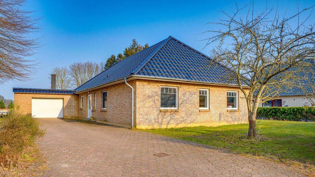 Bungalow zum Kauf 374.900 € 4 Zimmer 139 m² 1.808 m² Grundstück Neuberend 24879