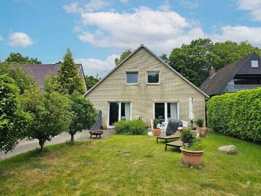 Wohnung zur Miete 2.150 € 5 Zimmer 150 m² frei ab 01.09.2026 Schnelsen Eimsbüttel 22457