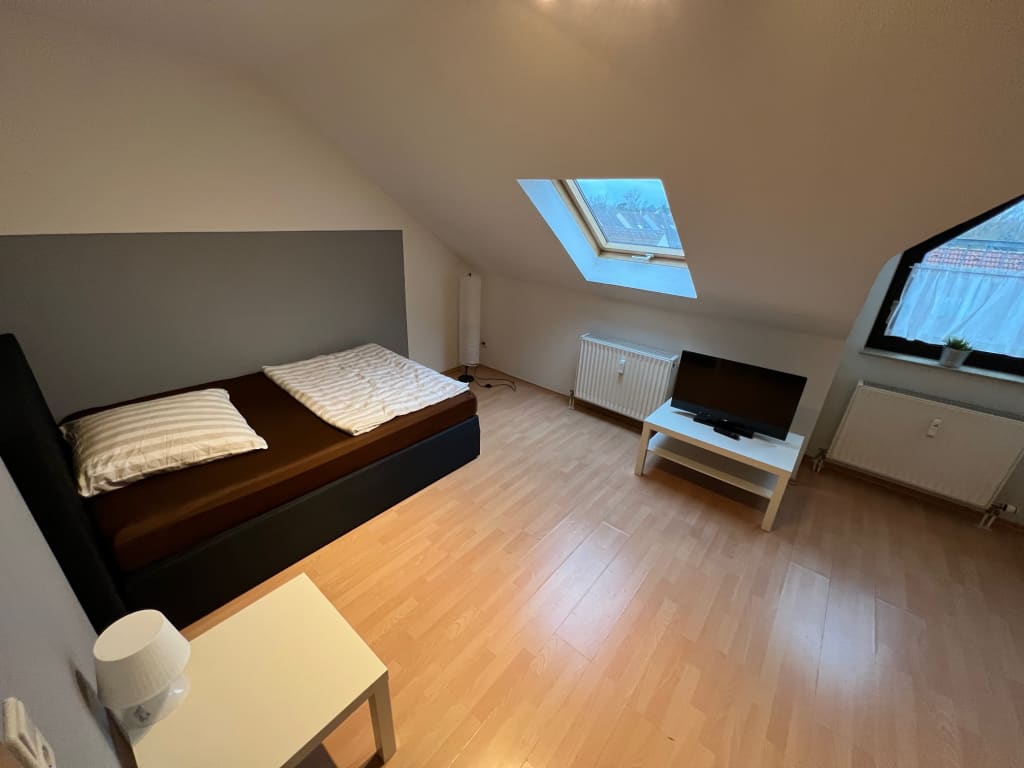 Wohnung zur Miete Wohnen auf Zeit 962 € 1 Zimmer 24 m²<br/>Wohnfläche 07.01.2025<br/>Verfügbarkeit Perreystraße Rheinau - Süd Mannheim 68219