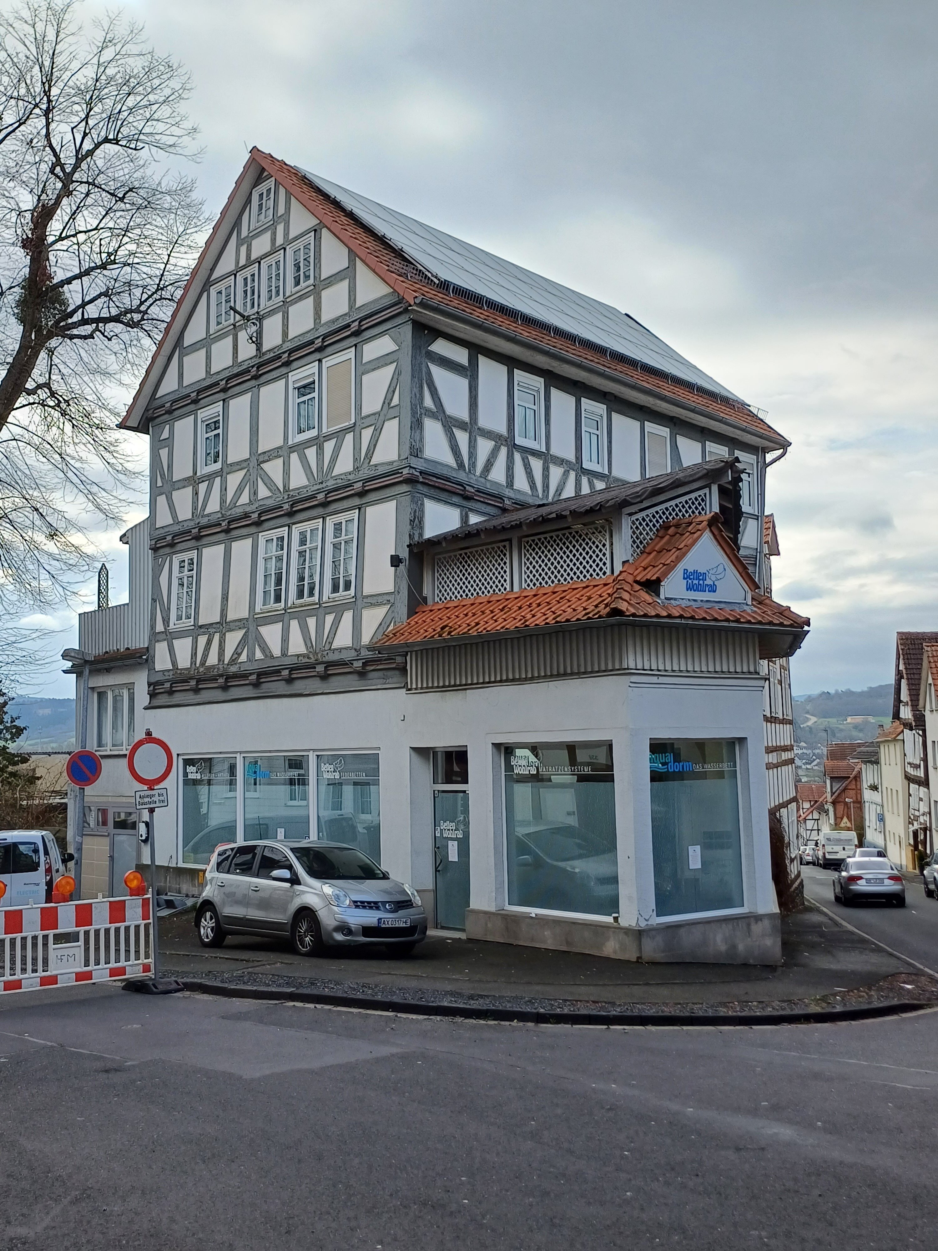 Laden zur Miete provisionsfrei 6 € 6 Zimmer 200 m²<br/>Verkaufsfläche von 60 m² bis 200 m²<br/>Teilbarkeit Homberg Homberg 34576