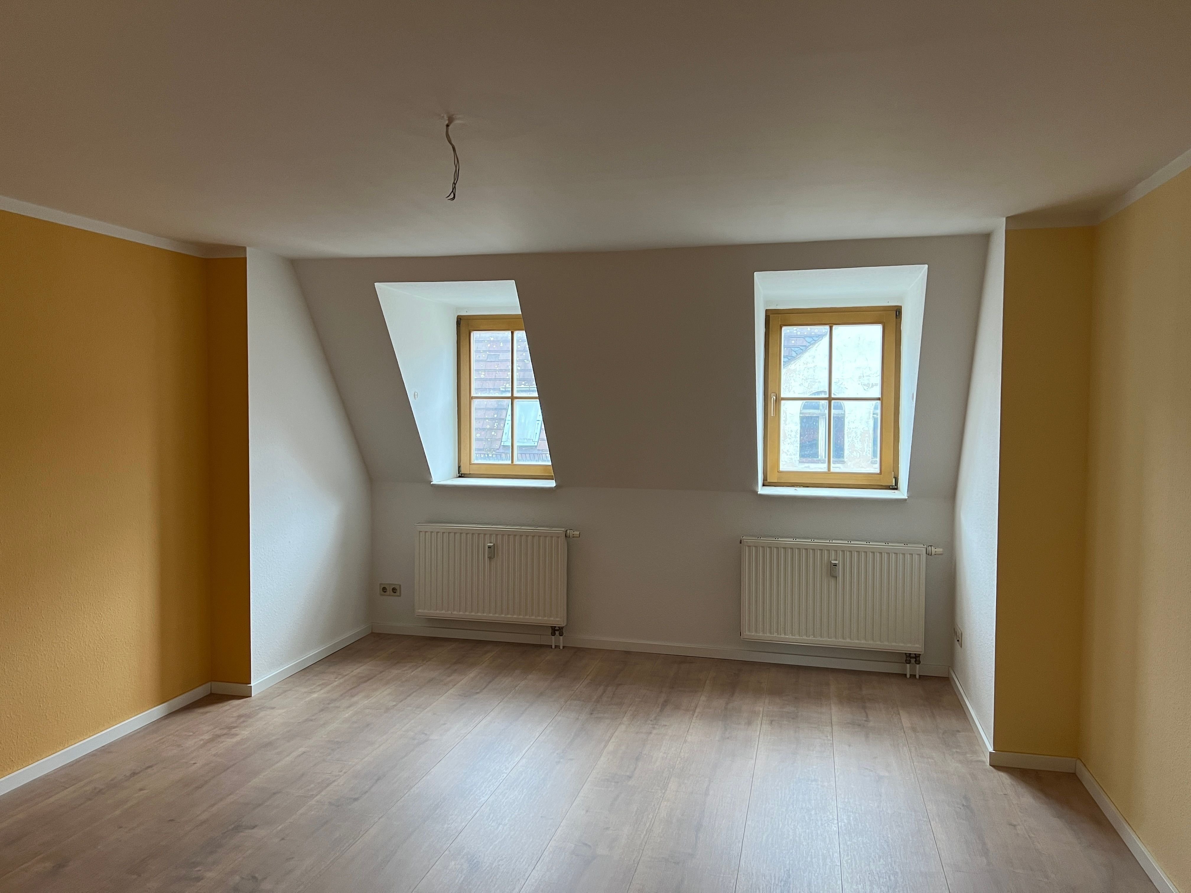 Wohnung zur Miete 395 € 3 Zimmer 92,6 m²<br/>Wohnfläche 4.<br/>Geschoss ab sofort<br/>Verfügbarkeit Leipziger Straße 16 Innenstadt Görlitz 02826