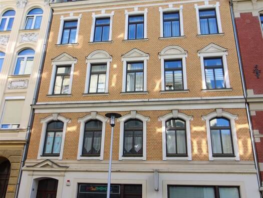 Wohnung zur Miete 360 € 3 Zimmer 82,2 m² 4. Geschoss frei ab sofort Eugen-Fritsch-Str. 34 Stadtmitte Plauen 08525