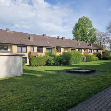 Wohnung zur Miete 547 € 2 Zimmer 57,6 m² 1. Geschoss frei ab sofort Wahlbezirk 013 Pinneberg 25421