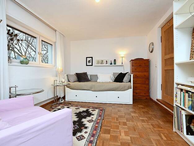 Wohnung zur Miete auf Zeit 890 € 2 Zimmer 45 m² frei ab sofort Sonnenberg Stuttgart 70597