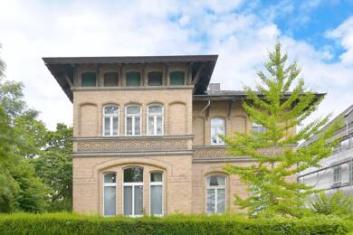 Villa zum Kauf 1.000.000 € 8 Zimmer 220 m² 739 m² Grundstück Mitte Kassel 34117