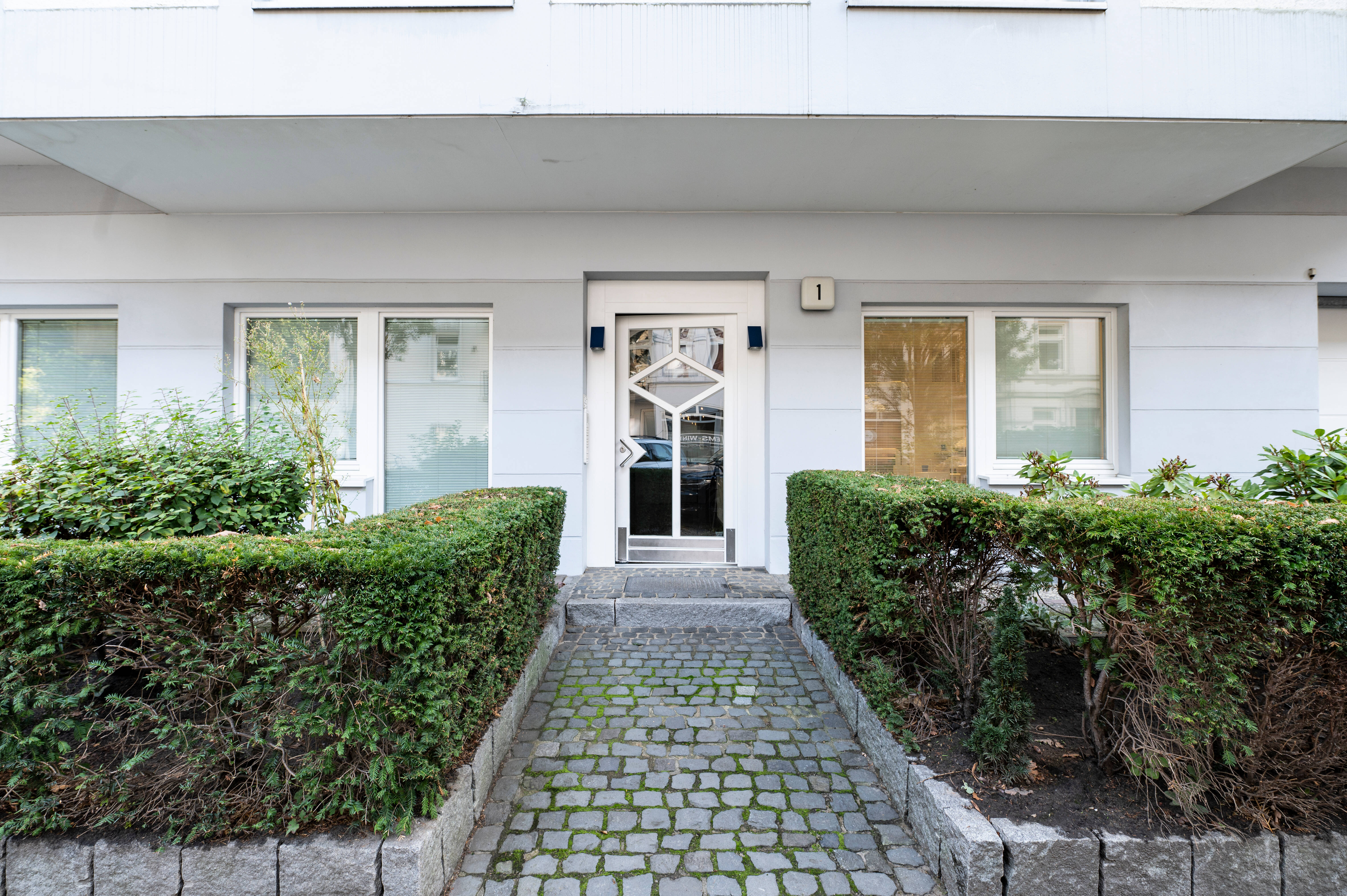 Property thumbnail 2