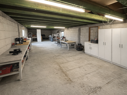 Haus zum Kauf 330.000 € 1 Zimmer 193 m² 858 m² Grundstück Dürnau 73105