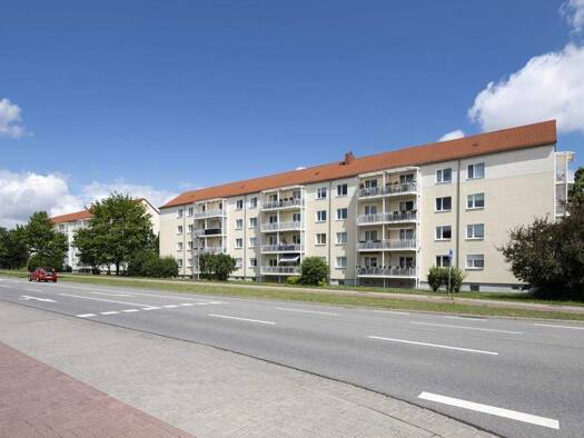 Wohnung zur Miete 350 € 3 Zimmer 58,6 m² 3. Geschoss Quedlinburger Straße 45 Halberstadt 38820