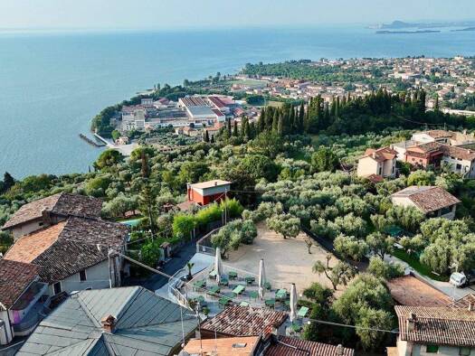 Haus zum Kauf 1.600.000 € 4 Zimmer 800 m² Grundstück frei ab sofort PULCIANO GAINO SNC Toscolano Maderno 25088