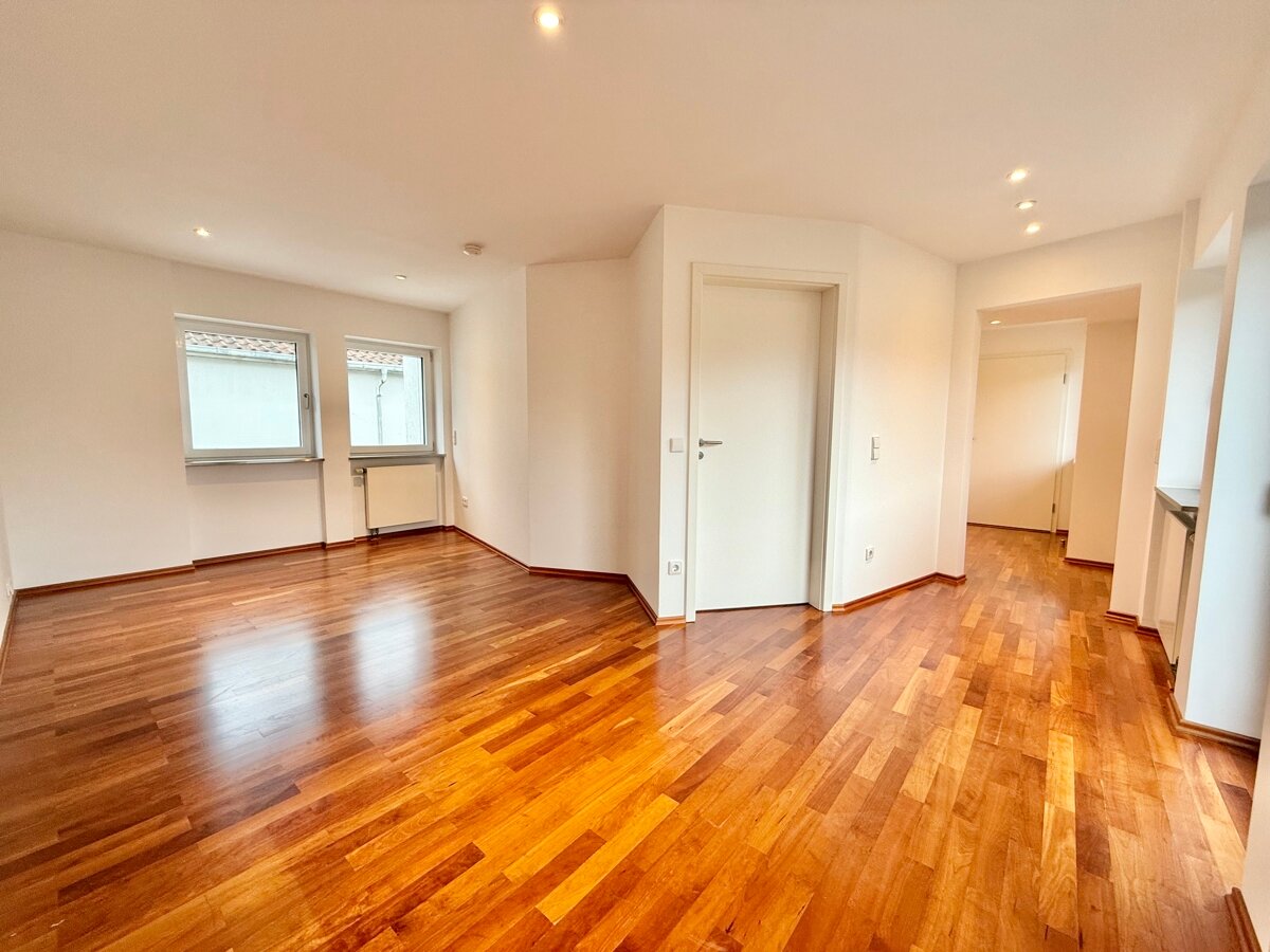 Penthouse zur Miete 2.340 € 2,5 Zimmer 180 m²<br/>Wohnfläche Innenstadt - West - Westlicher Teil Karlsruhe / Innenstadt-West 76133