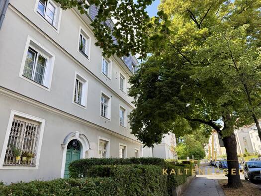 Wohnung zur Miete 908 € 2 Zimmer 67,7 m² 3. Geschoss frei ab 15.09.2026 Währing 1180