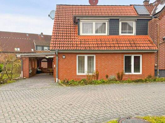 Doppelhaushälfte zum Kauf 379.000 € 5 Zimmer 124,5 m² 320 m² Grundstück Neuenfelde Hamburg 21129