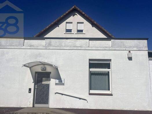 Mehrfamilienhaus zum Kauf 149.900 € 10 Zimmer 220 m² 359 m² Grundstück Helmstedt 38350