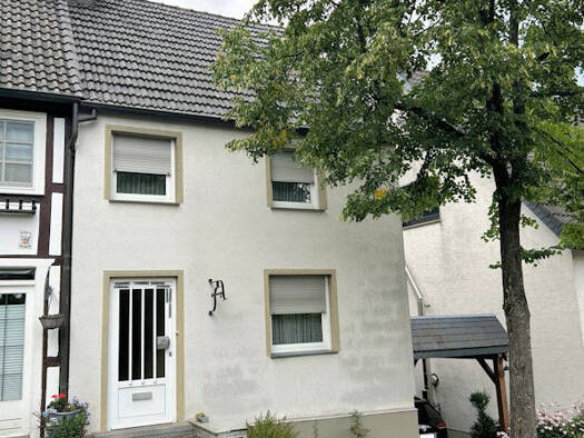 Haus zum Kauf 125.000 € 5 Zimmer 97 m² 249 m² Grundstück Belecke Warstein 59581