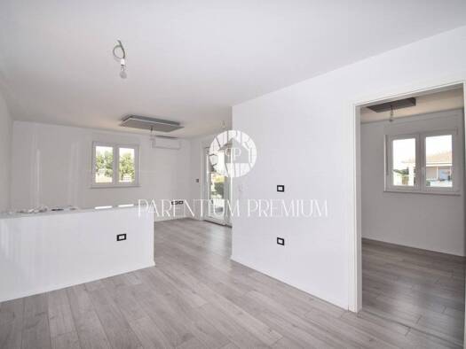 Wohnung zum Kauf - Erstbezug 250.000 € 3 Zimmer 65 m² Geschoss 1/2 Poreč 52440