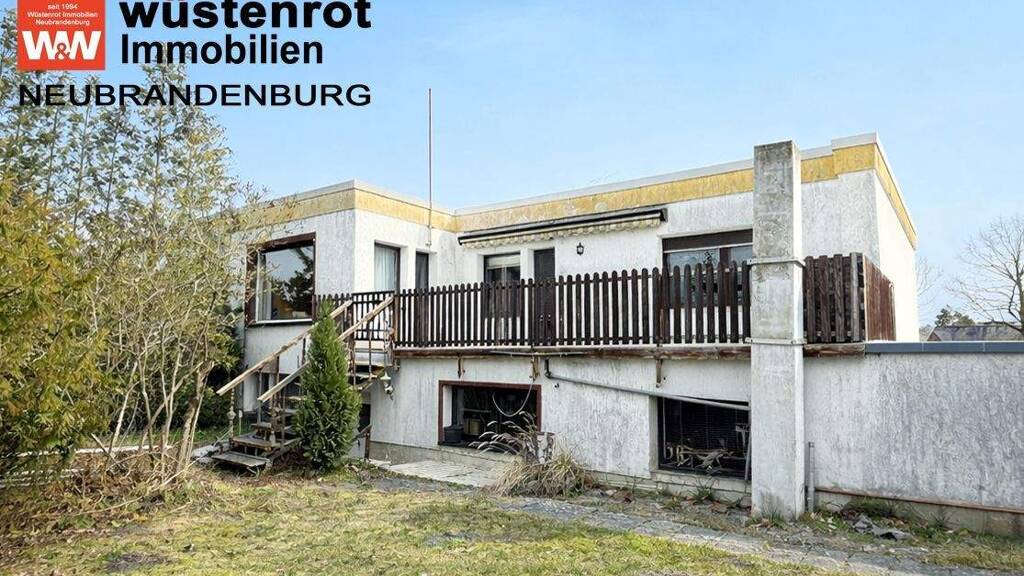 Doppelhaushälfte zum Kauf 255.000 € 4 Zimmer 97 m² 776 m² Grundstück Südstadt Neubrandenburg 17033