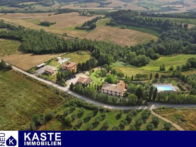 Haus zum Kauf 1.550.000 € 15 Zimmer 600 m² 21.500 m² Grundstück Peccioli 56037