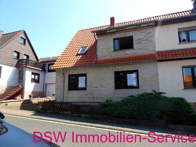 Doppelhaushälfte zum Kauf 195.000 € 7 Zimmer 130 m² 674 m² Grundstück Immenhausen Immenhausen 34376