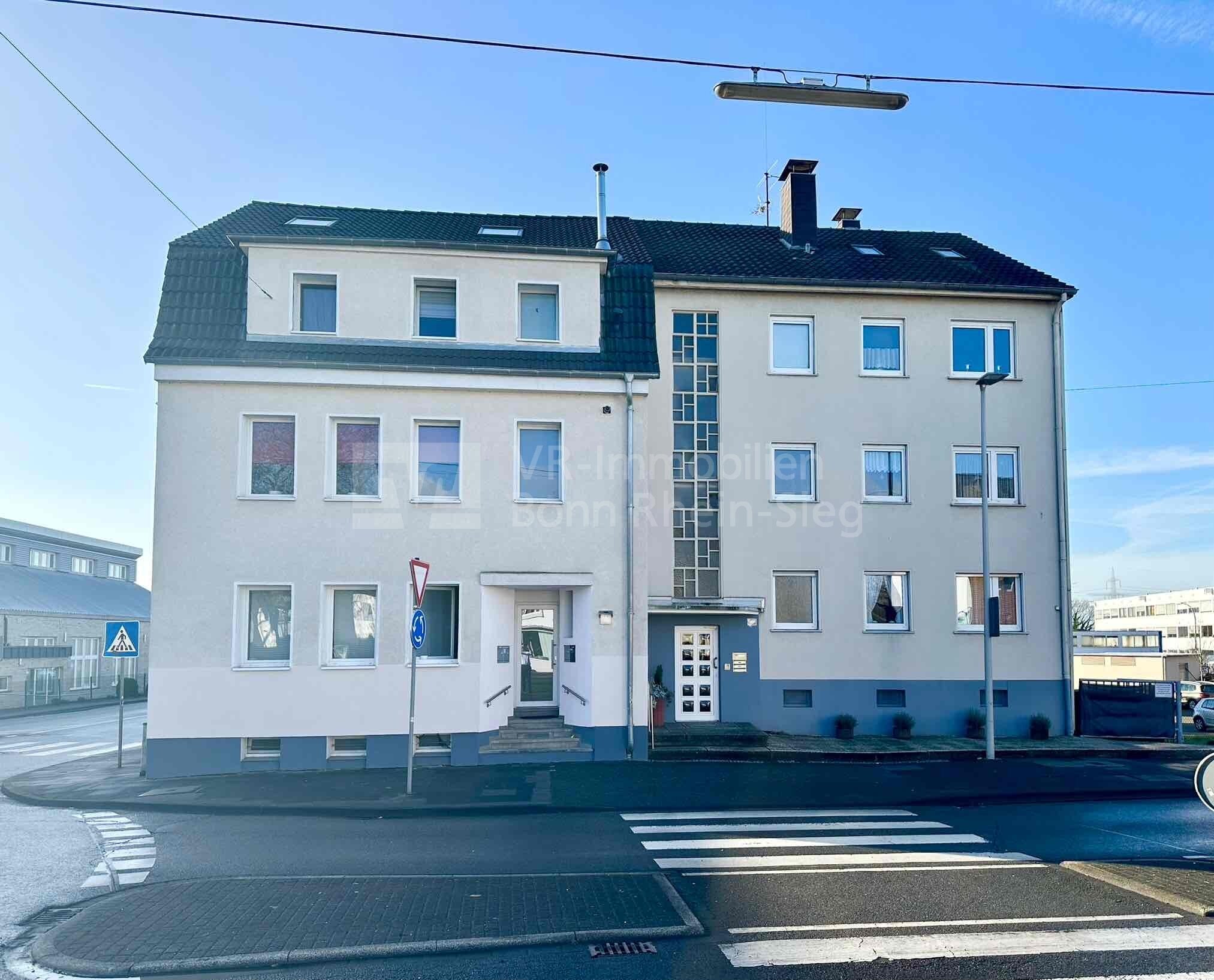 Mehrfamilienhaus zum Kauf 980.000 € 11 Zimmer 310 m²<br/>Wohnfläche 465 m²<br/>Grundstück Wahllokal 20 Siegburg 53721