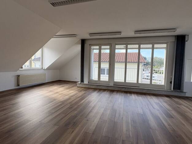 Bürofläche zur Miete 10 € 5 Zimmer 200 m² Bürofläche Rimbach Rimbach 64668