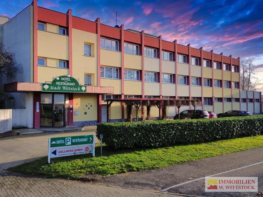 Hotel zum Kauf 1.700.000 € 650 m²<br/>Gastrofläche 4.863 m²<br/>Grundstück Wittstock Wittstock 16909