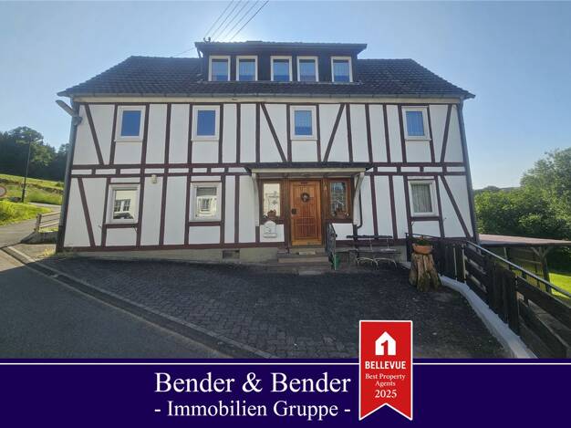 Einfamilienhaus zum Kauf 229.000 € 7 Zimmer 270 m² 2.467 m² Grundstück Friesenhagen Friesenhagen 51598