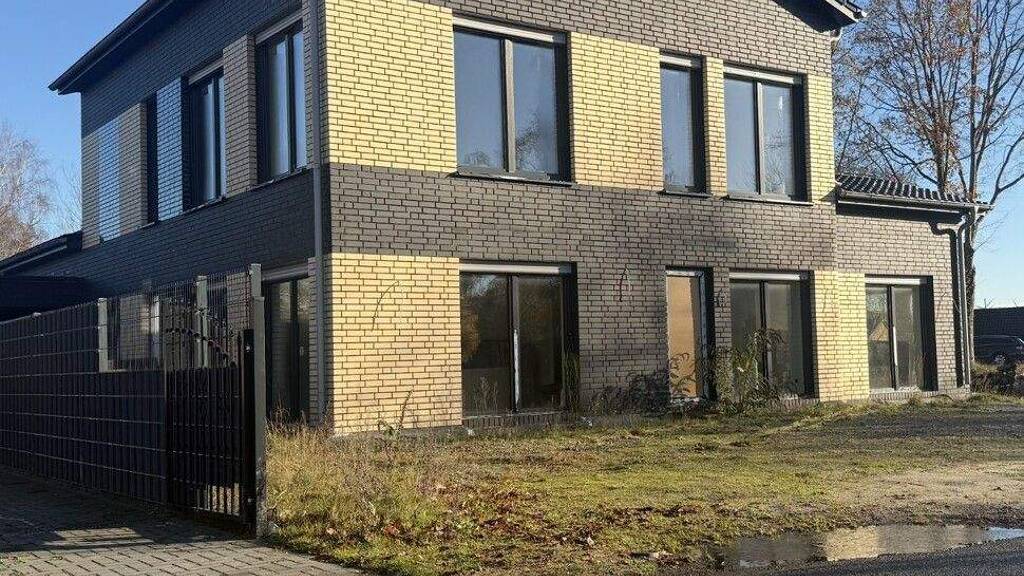 Haus zum Kauf - Erstbezug 1.140.000 € 8 Zimmer 226,6 m² 947 m² Grundstück Munderloh Hatten 26209