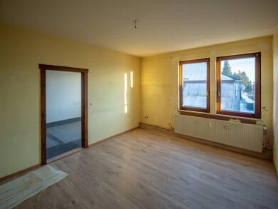 Wohnung zur Miete 300 € 2 Zimmer 60 m² frei ab sofort Großbreitenbach 98701