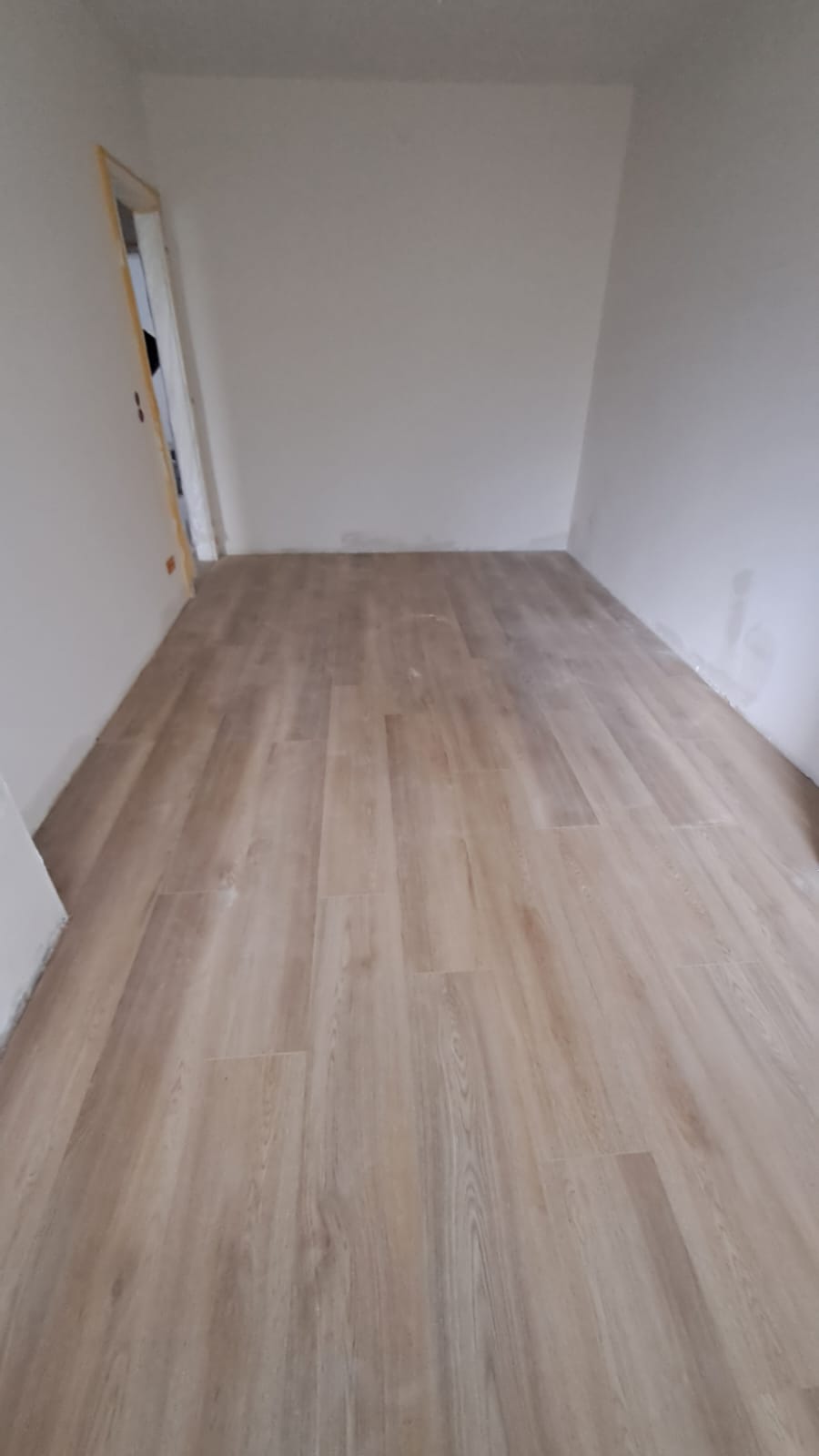 Reihenmittelhaus zur Miete 2.400 € 5,5 Zimmer 110 m²<br/>Wohnfläche 220 m²<br/>Grundstück ab sofort<br/>Verfügbarkeit Karl-Kotzenbergstrasse Ginnheim Frankfurt am Main 60431