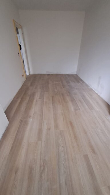 Reihenmittelhaus zur Miete 2.400 € 5,5 Zimmer 110 m² 220 m² Grundstück frei ab sofort Karl-Kotzenbergstrasse Ginnheim Frankfurt am Main 60431