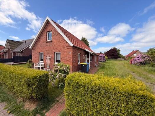 Wohnung zur Miete 550 € 3 Zimmer 80 m² Geschoss EG/1 frei ab sofort Hage Hage 26524