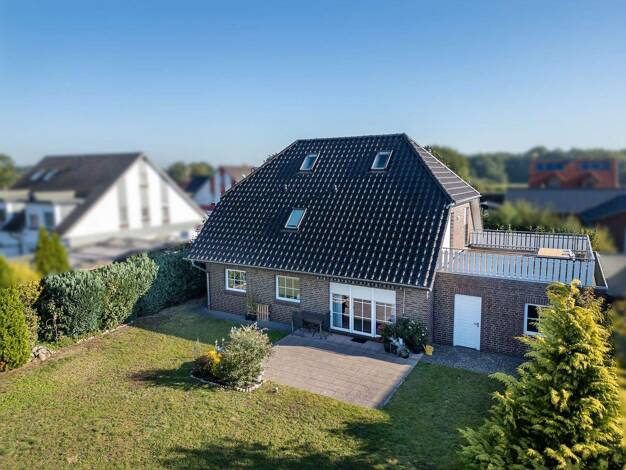 Mehrfamilienhaus zum Kauf 379.000 € 6 Zimmer 156 m² 646 m² Grundstück Sulingen 27232