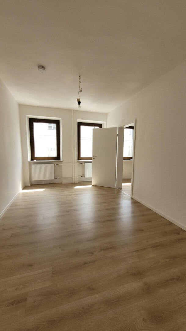 Wohnung zur Miete 1.100 € 5 Zimmer 120,8 m²<br/>Wohnfläche 1.<br/>Geschoss Feuerbachstrasse Stadt Ansbach 91522