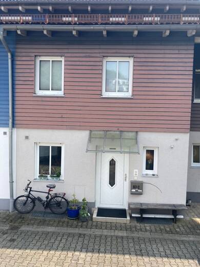 Haus zur Miete 1.200 € 5 Zimmer 150 m² frei ab 01.09.2025 Deggendorf Deggendorf 94469