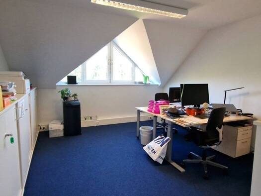 Bürofläche zur Miete provisionsfrei 6,90 € 3 Zimmer 119 m² Bürofläche Trittau 22946