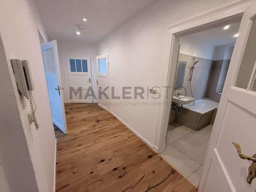 Wohnung zur Miete 830 € 3 Zimmer 76 m² 3. Geschoss frei ab 01.04.2026 Anger-Crottendorf Leipzig 04318