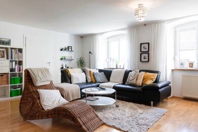 Einfamilienhaus zum Kauf 520.000 € 8 Zimmer 196 m² 1.240 m² Grundstück Schwerzen Wutöschingen 79793