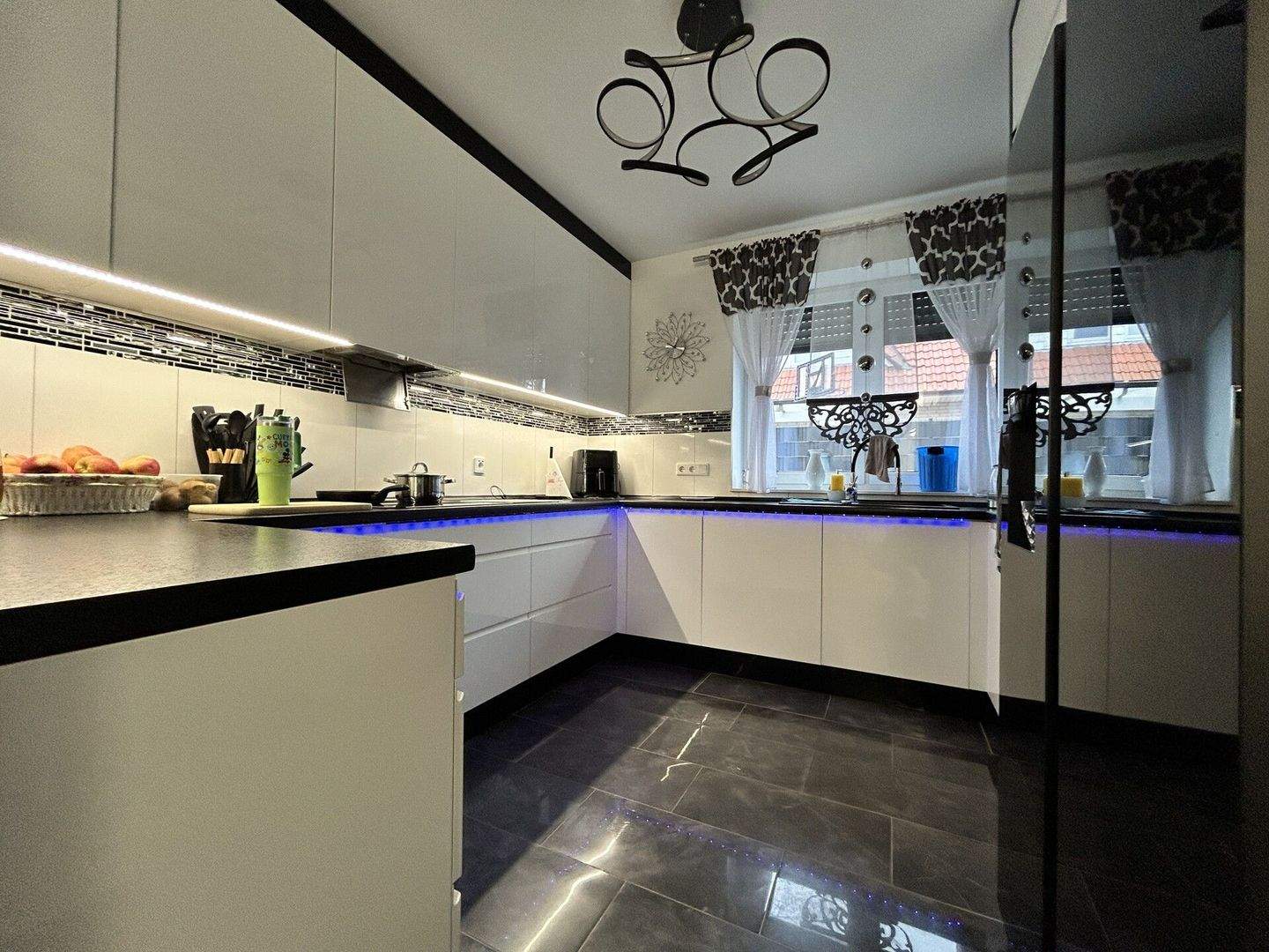 Immobilie in Dinklage - Charmante / Moderne 3 Zimmer Erdgeschosswohnung in zentraler und ruhiger Lage von Dinklage - Bild 2