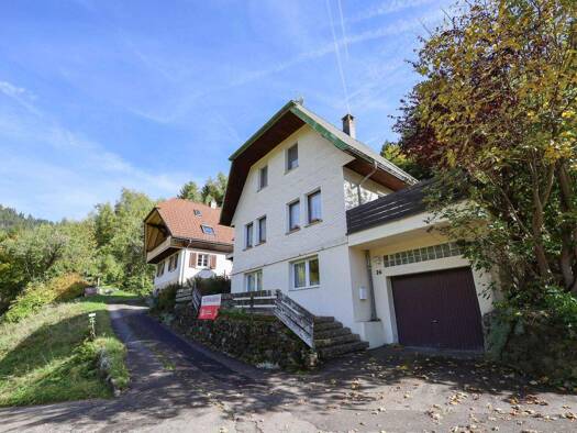 Einfamilienhaus zum Kauf 339.000 € 5,5 Zimmer 147,9 m² 372 m² Grundstück frei ab sofort Todtnau 79674