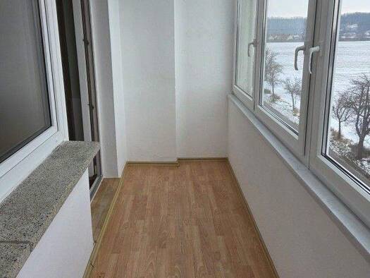 Wohnung zur Miete 495 € 3 Zimmer 69,1 m² Coswig 01640