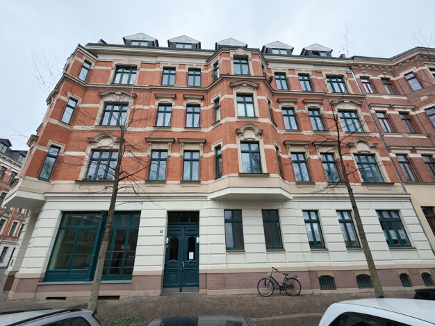 Wohnung zum Kauf 300.000 € 4 Zimmer 97 m² 5. Geschoss Schleußig Leipzig 04229