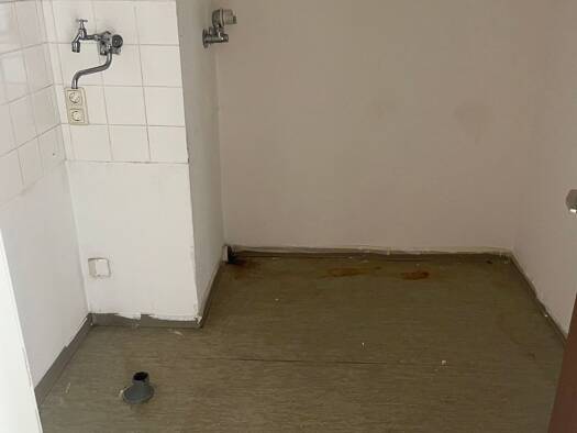 Wohnung zur Miete 623 € 2 Zimmer 44,5 m² 6. Geschoss frei ab sofort Mönchebergstr. 50 Fasanenhof Kassel 34125