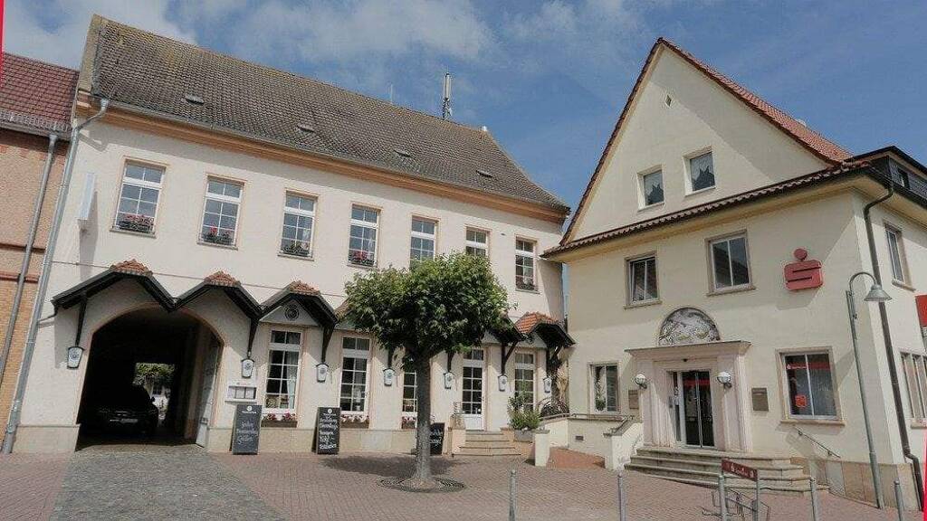 Hotel zum Kauf 249.000 € 1.350 m² Grundstück Hecklingen 39444