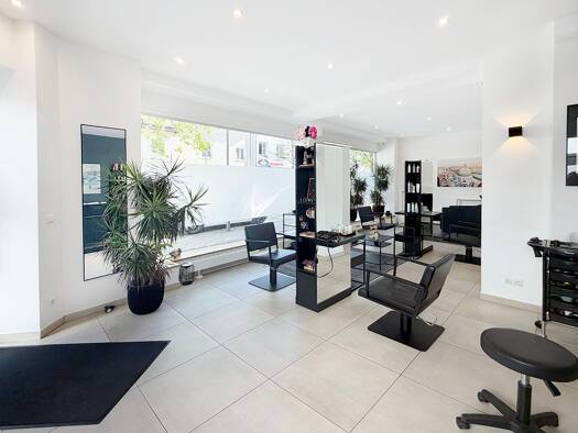 Verkaufsfläche zur Miete 950 € 2 Zimmer 60 m² Verkaufsfläche Kolbermoor Kolbermoor 83059