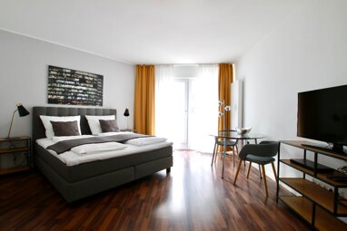 Wohnung zur Miete Wohnen auf Zeit 2.180 € 1 Zimmer 32 m² frei ab 26.08.2024 Pantaleonswall Altstadt - Süd Köln 50676